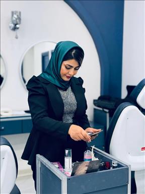 سالن زیبایی آموزشگاه تخصصی و مجموعه زیبایی سمانه تقدیسی  در  بردسکن