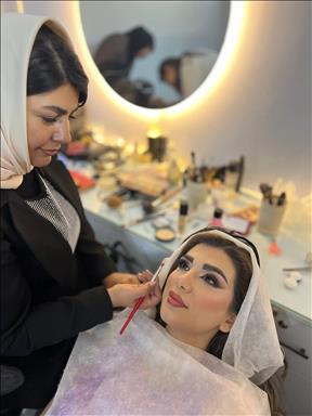 سالن زیبایی آموزشگاه تخصصی و مجموعه زیبایی سمانه تقدیسی  در  بردسکن