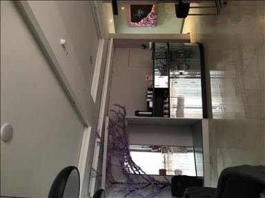 نل سالن زیبایی نل  در  شیراز