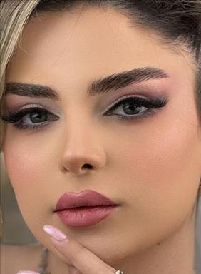 سالن زیبایی سالن زیبایی وحیده موسوی  در  مشهد